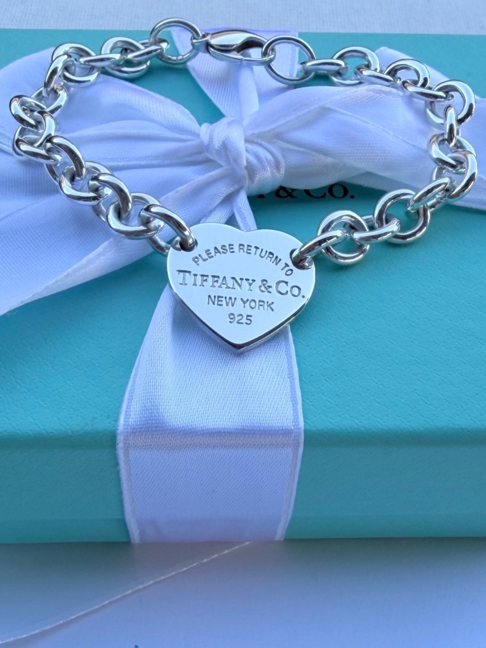 Tiffany & Co. Heart Tag Bracelet in Silver, 7.5